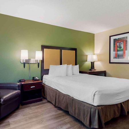 Extended Stay America Select Suites - Detroit - Novi - Haggerty Road Northville Exterior photo