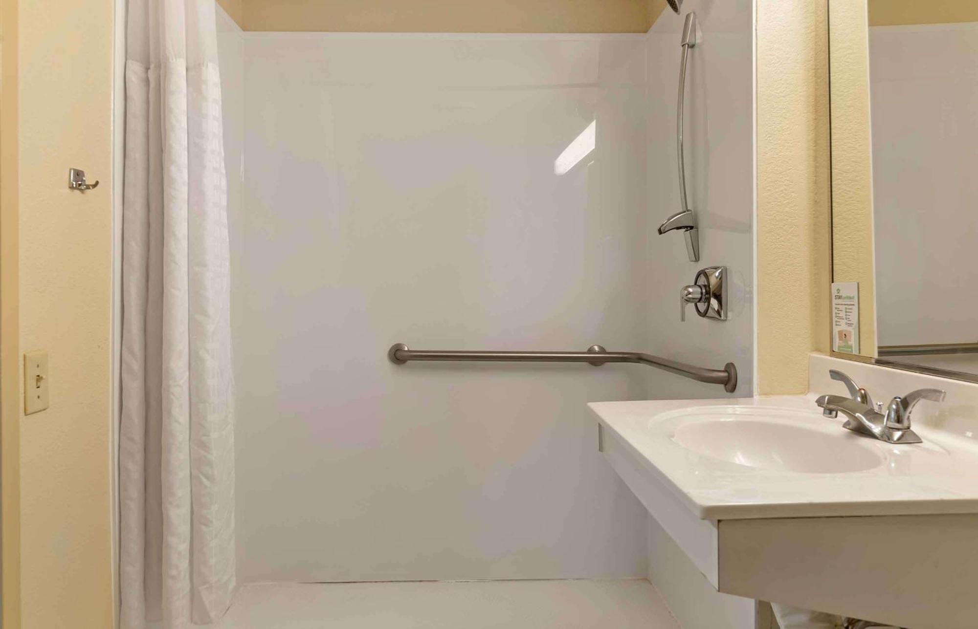 Extended Stay America Select Suites - Detroit - Novi - Haggerty Road Northville Exterior photo