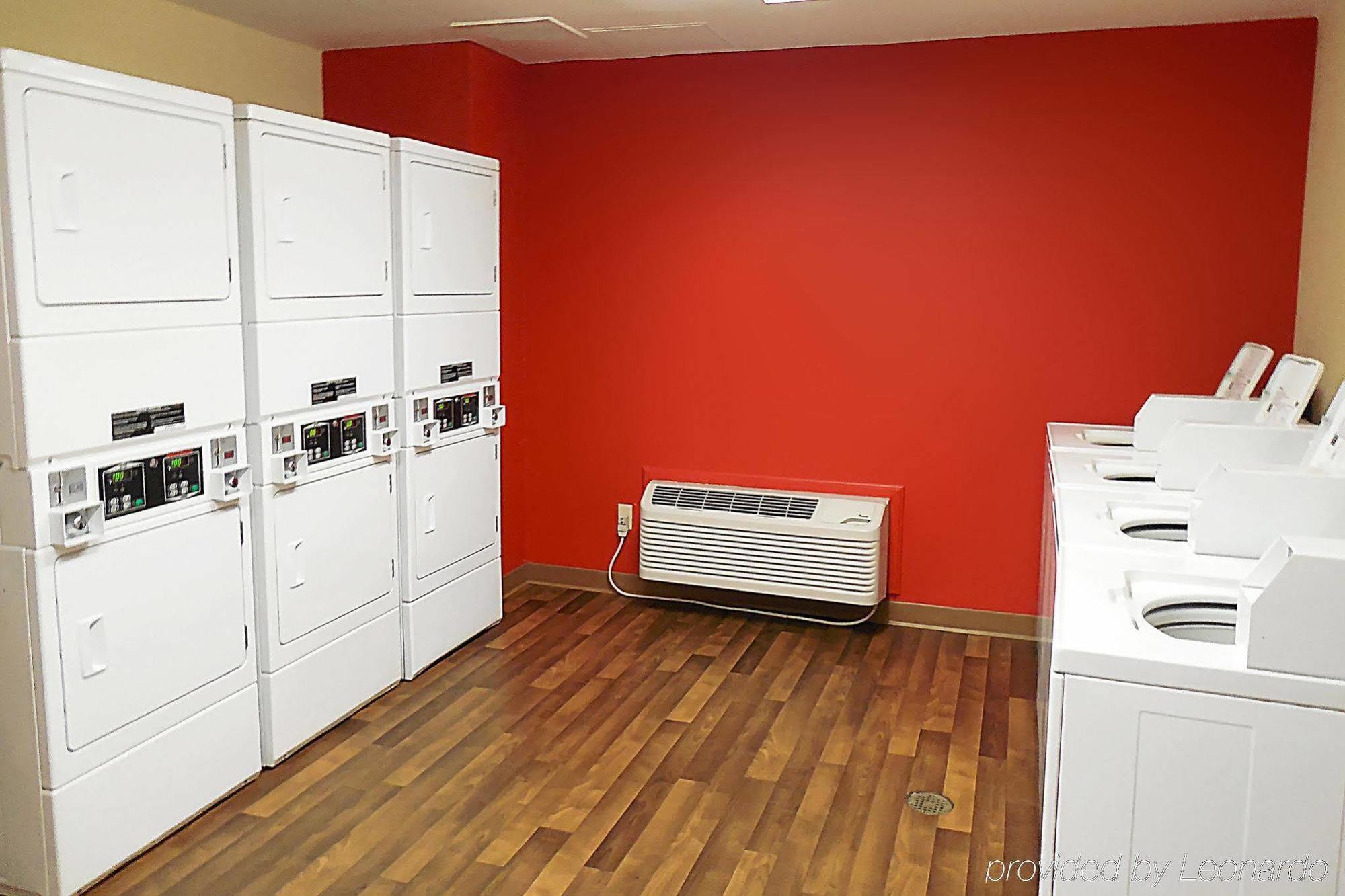 Extended Stay America Select Suites - Detroit - Novi - Haggerty Road Northville Exterior photo
